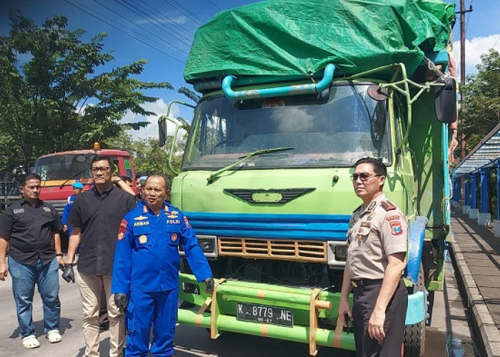Ditpolairud Polda Jatim Bongkar Penyelundupan BBM Subsidi Lintas Provinsi Tujuan  Kalimantan