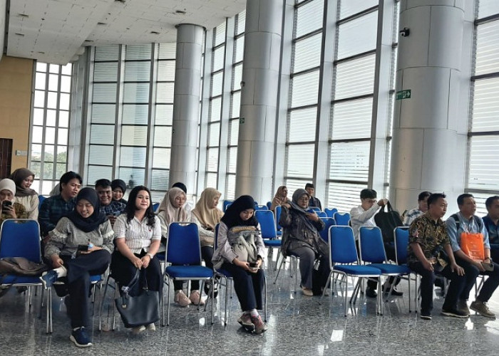 Perjuangan Pencari Kerja: Nurjanah Berburu Peluang di SIL Festival 2026