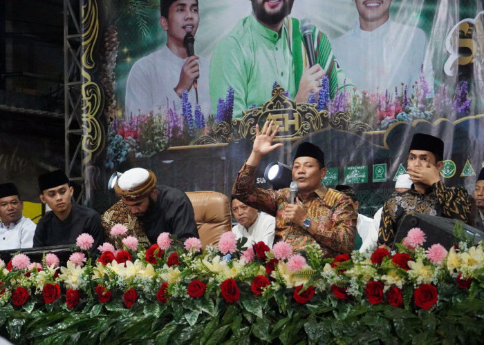 Plt Bupati Sidoarjo Hadiri Tambakrejo Berselawat