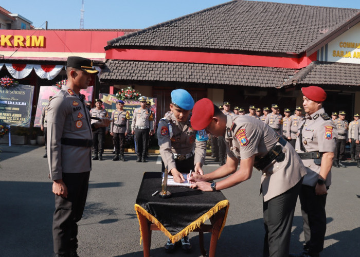 AKBP Bayu Pimpin Langsung Rotasi Jabatan di Polres Jember