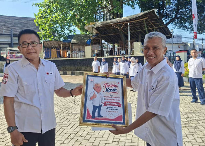 Jejak Panjang Dedikasi Gigih Priyambodo di PMI Jember: Dari Anggota PMR hingga Lepas Masa Tugas