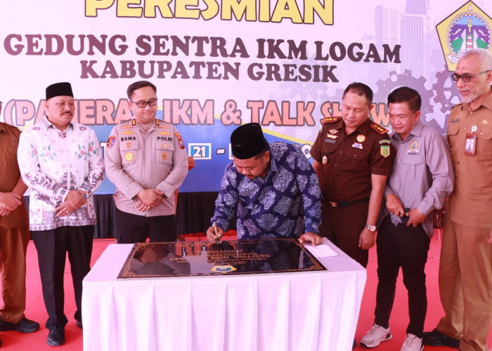 Kapolres Gresik Dampingi Bupati Resmikan Sentra IKM Logam Menganti, Dorong Industri Lokal Naik Kelas