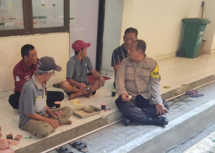 Bhabinkamtibmas Polsek Benowo Sambangi Warga Rusun Bandarejo, Ingatkan Waspada dan Jauhi Narkoba
