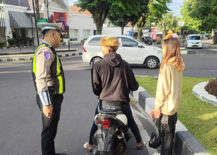 Sepekan Operasi Patuh Semeru 2025, Pelanggaran Didominasi Pengendara Motor Tak Berhelm