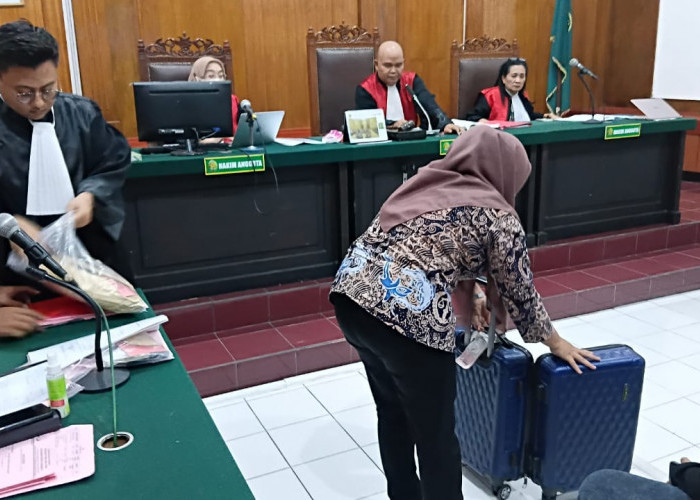Kurir Sabu 1,8 Kg Diseret ke Meja Hijau, Terungkap Upah Sekali Kirim Rp25 juta