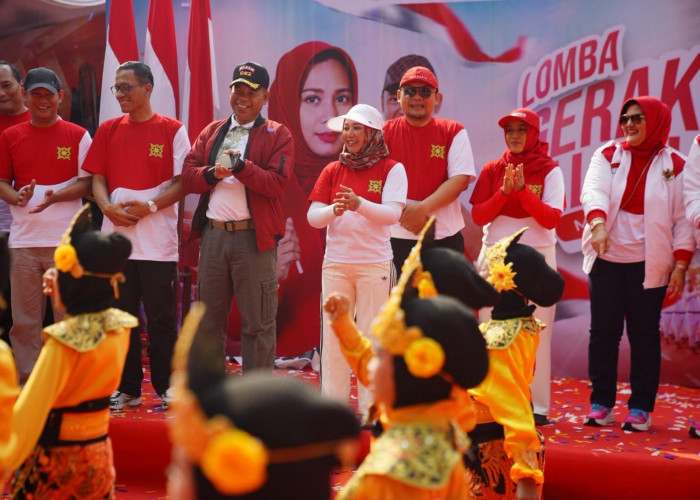 Merah Putih dan Majapahit Berpadu, 120 Regu Pelajar Semarakkan Gerak Jalan Kota Mojokerto