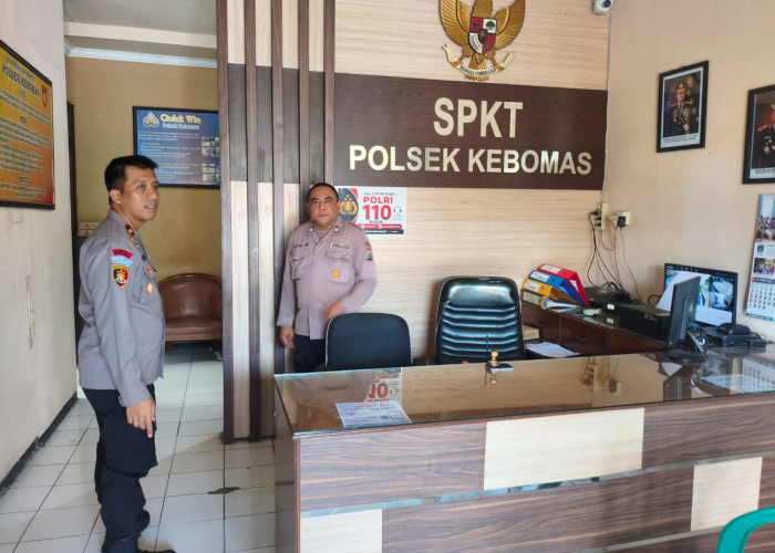 Wakapolres Gresik Cek Pelayanan Polsek Kebomas Pastikan Masyarakat Terlayani
