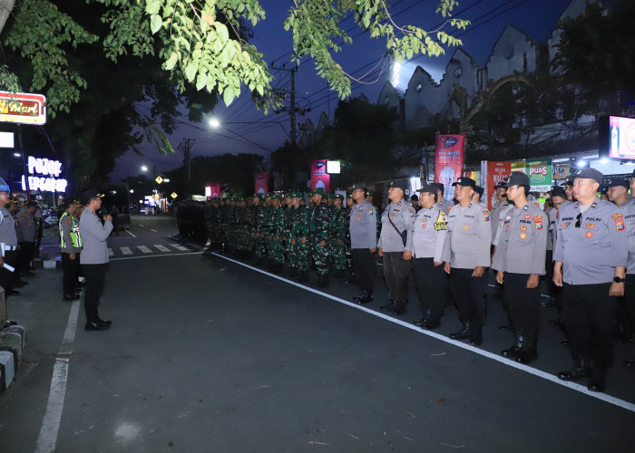 Kawal Kemenangan Macan Putih, 491 Personel Gabungan Sukses Amankan Laga Persik vs Persita