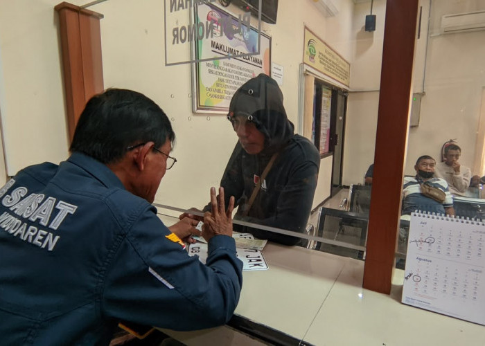 Pelayanan Prima Samsat Ngawi, Layani Wajib Pajak dengan Humanis