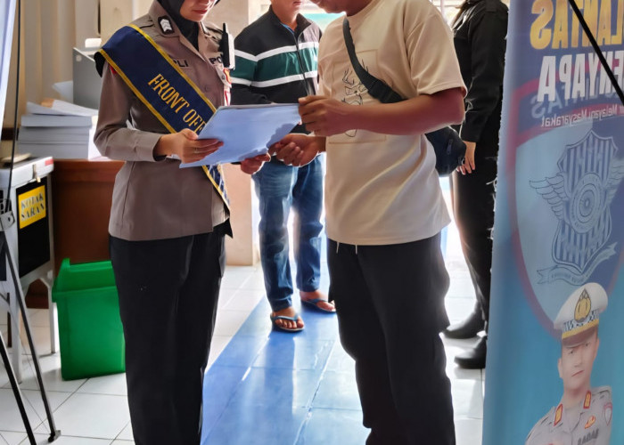 Lebih Dekat dengan Warga, Satlantas Polres Jember Ubah Wajah Samsat Teratai Jadi Lebih Hangat