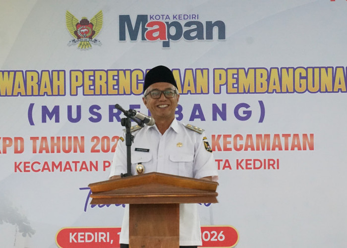 Gus Qowim Hadiri Musrenbang Kecamatan Pesantren, Tekankan Pembangunan 2027 Cermat, Inovatif, dan Tepat