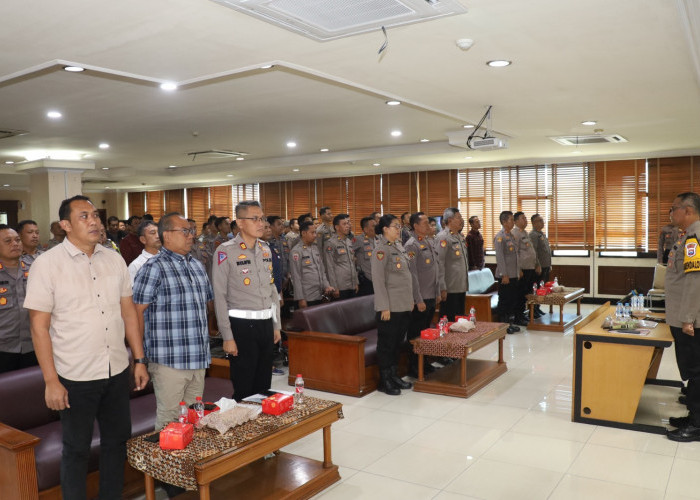 Siap Amankan Pilkada, Polres Pelabuhan Tanjung Perak Gelar Latihan Pra Operasi Mantap Praja Semeru 2024 