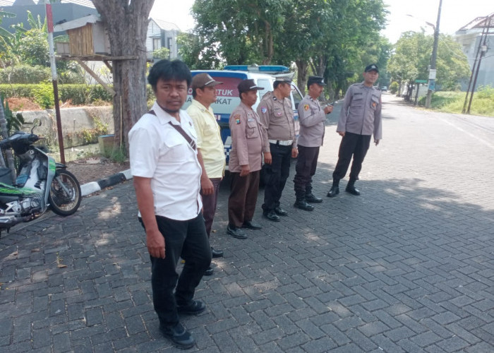 Polsek Tenggilis Mejoyo Giat Patroli Presisi di Panjang Jiwo, Pastikan Kamtibmas Aman Terkendali