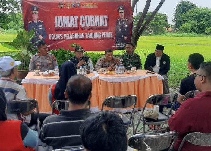 Perkuat Sinergitas, Polres Pelabuhan Tanjung Perak Gelar Jumat Curhat Bareng Warga Perak Barat