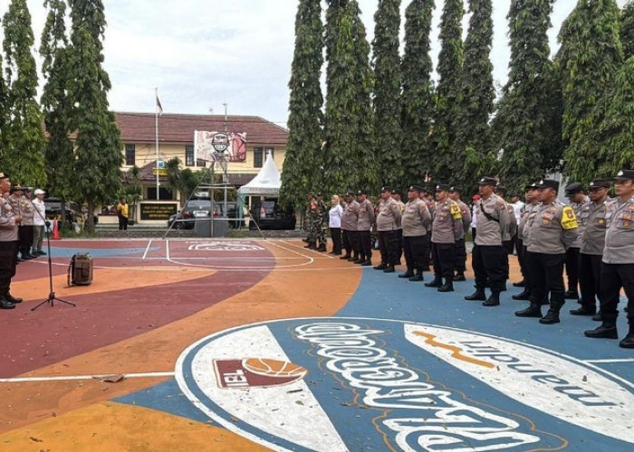 Jaga Kondusivitas Malam Pergantian Tahun, Polsek Gayungan Gelar Apel Gabungan Pengamanan Batas Kota