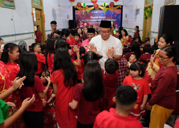 Harmoni Budaya di Momen Imlek dan Ramadan, Wabup Gresik Ajak Siswa Junjung Sikap Toleransi