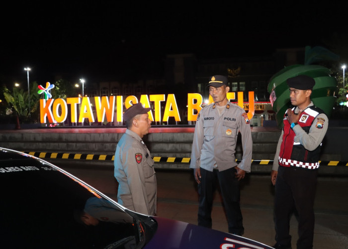 Polres Batu Gelar Patroli Skala Besar Sambut Pelantikan Presiden RI