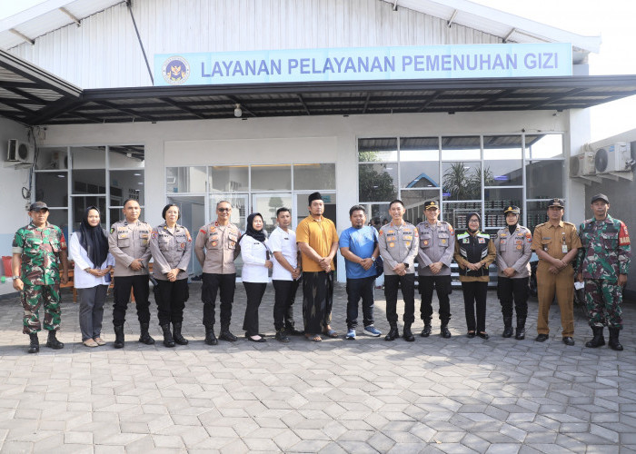 Pastikan Kelayakan dan Keamanan Konsumsi, Kapolres Kediri Kota Tinjau SPPG Yayasan Usaha Mandiri Sejahtera