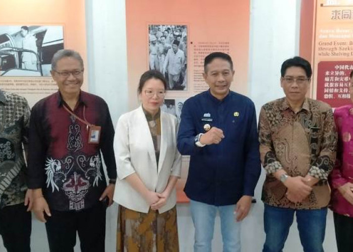 PBM Universitas Negeri Malang Gelar Pameran Foto dan Kaligrafi 