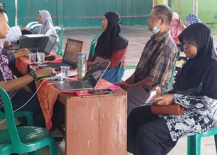 Kejari Ngawi Periksa Saksi Korupsi Lahan Pabrik Mainan di Kantor Desa