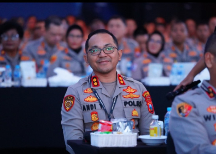 Tindak Lanjuti Arahan Kapolri, Kapolres Batu Ingatkan Jajaran pada Tribrata dan Catur Prasetya