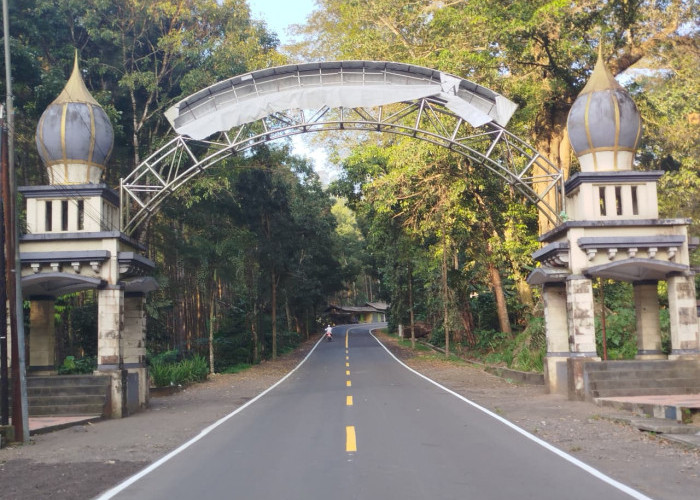 Legenda Jalan Gumitir: Saksi Bisu Pembantaian '65 dan Perjuangan Melawan Alam