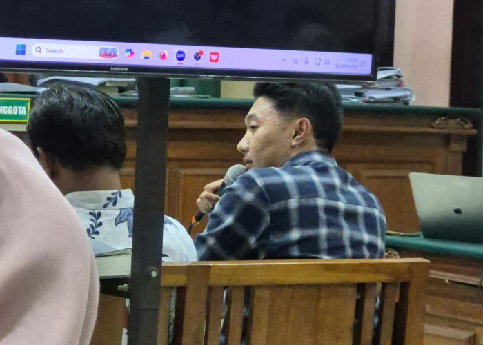 Sidang Ke-7 Maidi Madiun Cs (3): Ajudan Ungkap Maidi Kerap Beri Reward Pekerja di TPA Winongo