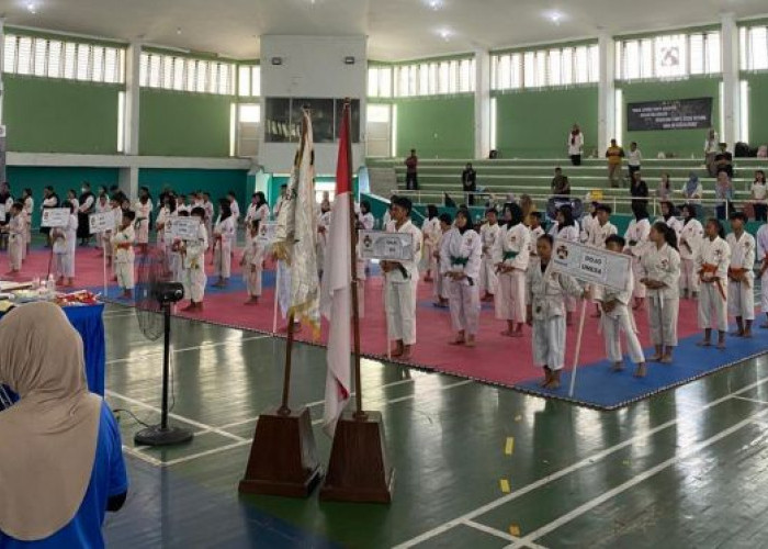 Kejuaraan Shorinji Kempo Piala KONI Surabaya 2025 Resmi Dibuka 