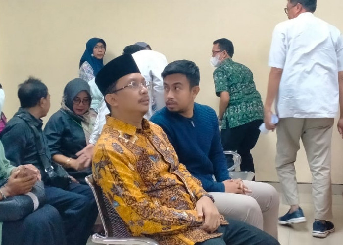 Gus Muhdlor Tak Pernah Perintahkan Pemotongan Insentif BPPD Sidoarjo