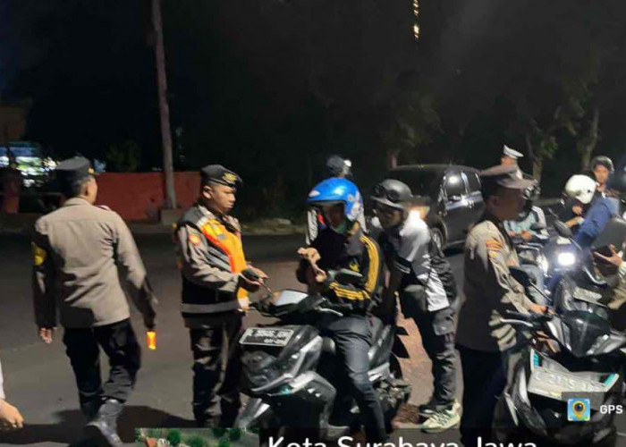 Polsek Wonocolo Gelar Razia Malam, Amankan 13 Kendaraan Bermotor