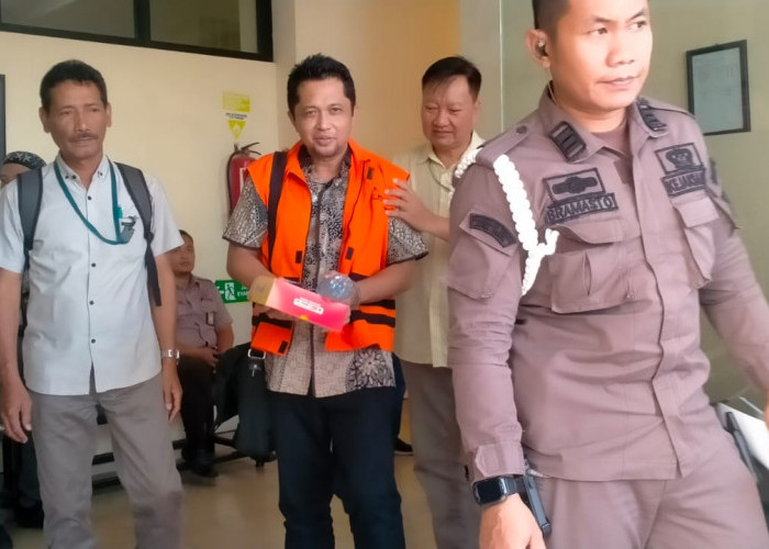 Sidang Pemotongan Insentif ASN BPPD Kabupaten Sidoarjo, Saksi: Aliran ke Oknum Jaksa, ‘Amankan’ Kasus di Pajak