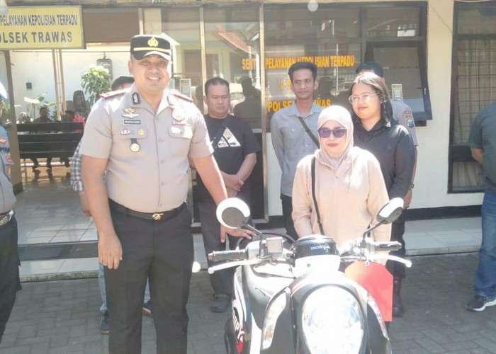 Motor Scoopy Curian Gagal Dijual, Polsek Trawas Kembalikan ke Pemilik Asli