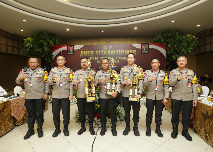Terima Penghargaan dari Kapolda Jatim, Polres Kediri Raih Juara 1 Aplikasi Siap Semeru