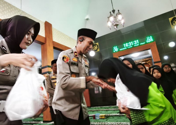 Polres Blitar Gelar Doa Bersama Anak Yatim untuk Blitar Raya Aman Kondusif