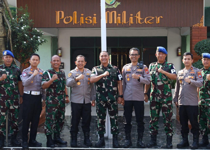 Kapolres Mojokerto Perkuat Sinergi TNI-Polri, Sambangi Markas Denpom V/2 Mojokerto