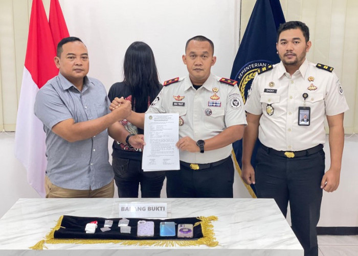 Petugas Lapas Tulungagung Temukan Sabu di Saku Celana Panjang Perempuan  Pengunjung Napi