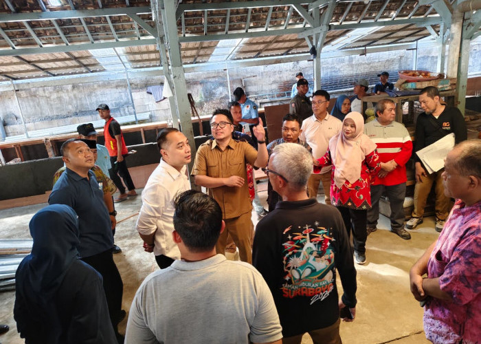 Targetkan Surabaya Bebas Pasar Kumuh 2027, Eri Cahyadi Revitalisasi 15 Pasar Tahun Ini