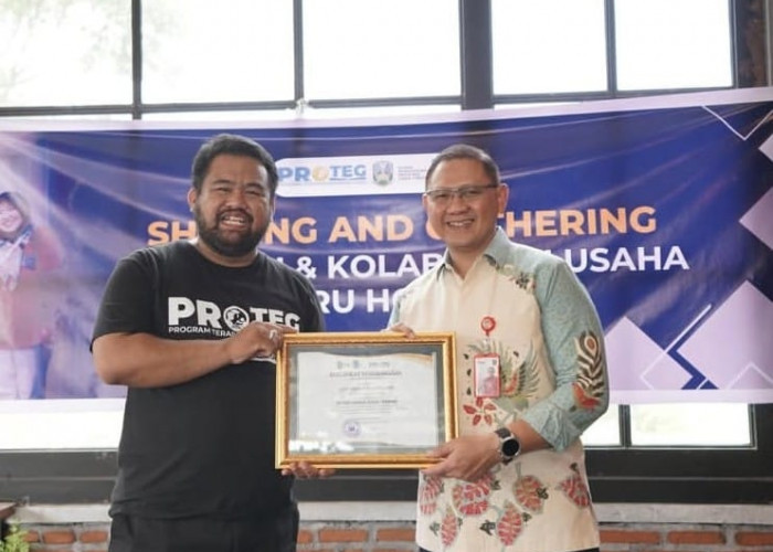 Perkuat Kemandirian Ekonomi Guru Honorer, Pemprov Jatim Sukseskan Program Proteg