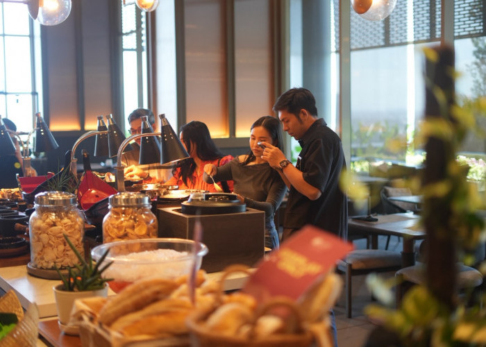 Aloft Surabaya Pakuwon City Luncurkan ''Sunday Brunch: From Mekong to Malacca'' di Vibe Restaurant