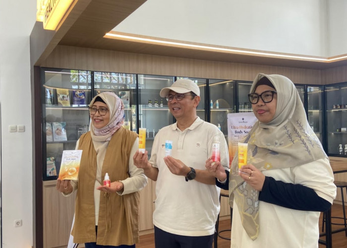 Riset 13 Tahun Farmasi Unair Berbuah Empat Produk Kosmetik, Sudah Kantongi Izin BPOM