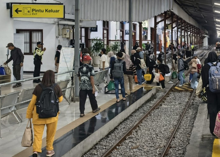 Kereta Api Masih Jadi Primadona, 46 Ribu Penumpang Padati Daop 9 Jember Selama Libur Panjang