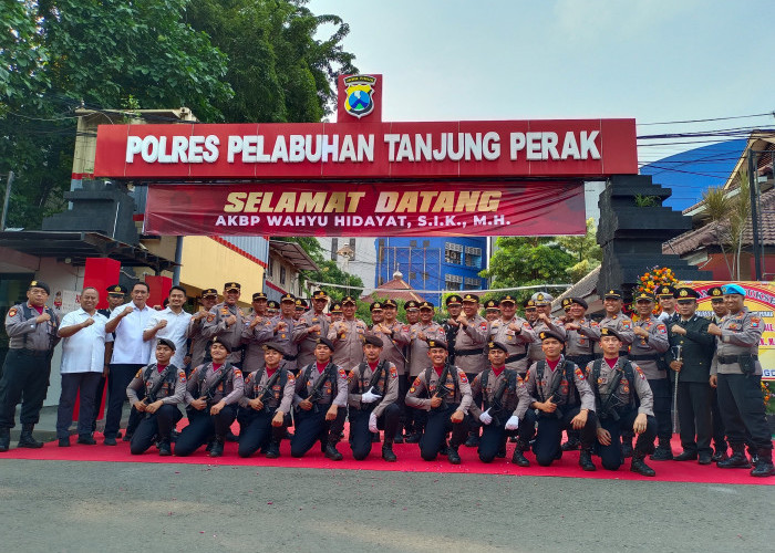 Kapolres Pelabuhan Tanjung Perak AKBP Wahyu Hidayat Ucapkan Selamat Hari Jadi Kota Surabaya ke-732