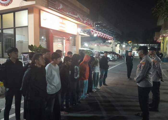 Respons Cepat Laporan Warga, Polsek Gondang Bubarkan Konvoi Perguruan Silat