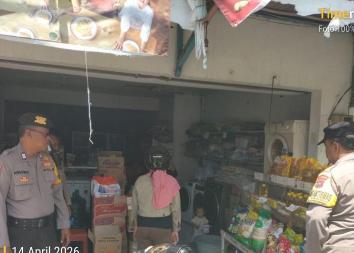 Pastikan Stok Aman, Polsek Lakarsantri Pantau Harga Sembako di Pasar dan Agen