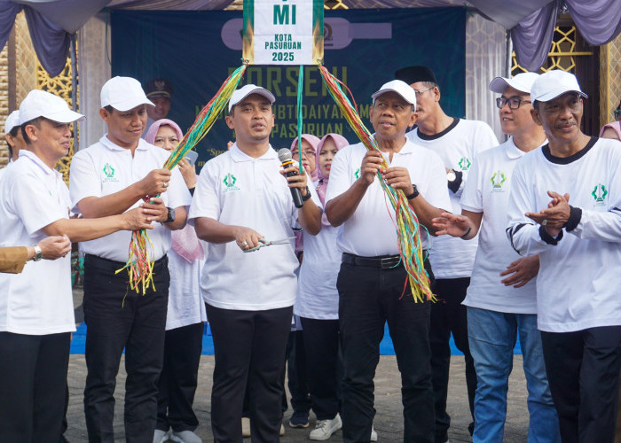 Mas Adi Resmikan PORSENI MI 2025, Begini Pesan yang Disampaikan