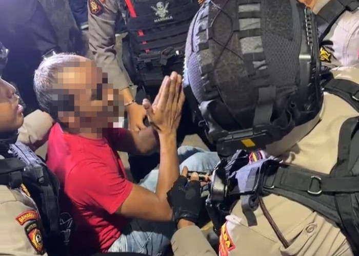 Gerak-gerik Mencurigakan, 2 Curanmor Dibekuk Tim Patroli Polda Jatim: Temukan Kunci T dan Pelat Palsu