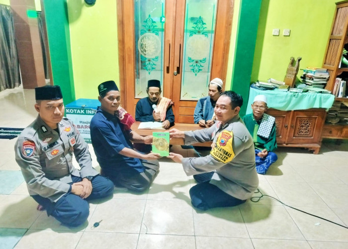 Polsek Padangan Patroli Dialogis Ke Masjid Al Barokah Sampaikan Imbauan Kamtibmas