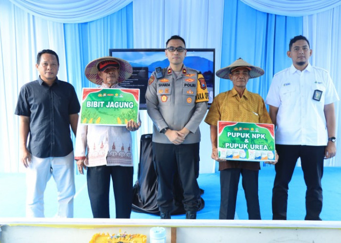 Dukung Swasembada Pangan, Polres Gresik dan Forkopimda Tanam Jagung 1,2 Hektare di Kebomas 