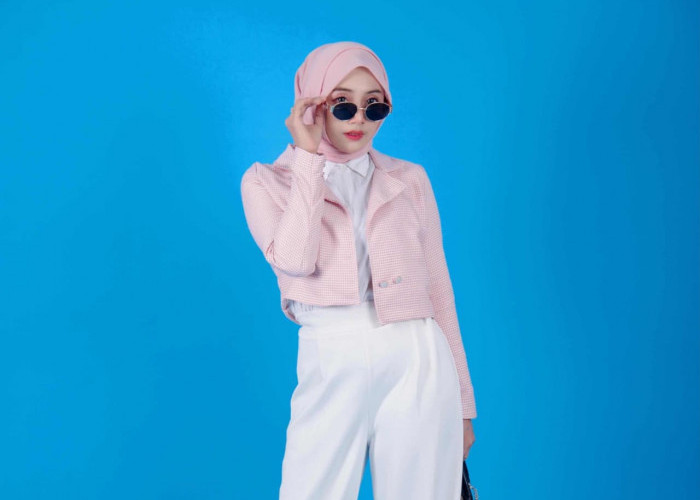 Cerita Nalurita Pratiwi di Dunia Model: Profesional Bersama Tim