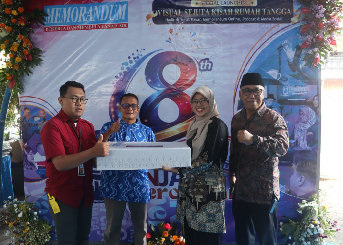 Galeri Kue Ulang Tahun HUT Memorandum.co.id ke-8